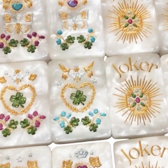 Pearl Jewel Acrylic American Mahjong Tile Set product detail